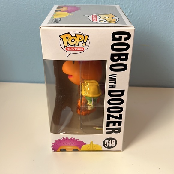 Funko Pop Fraggle Rock Gobo with Doozer 518 in Pop Protector - Picture 2 of 9